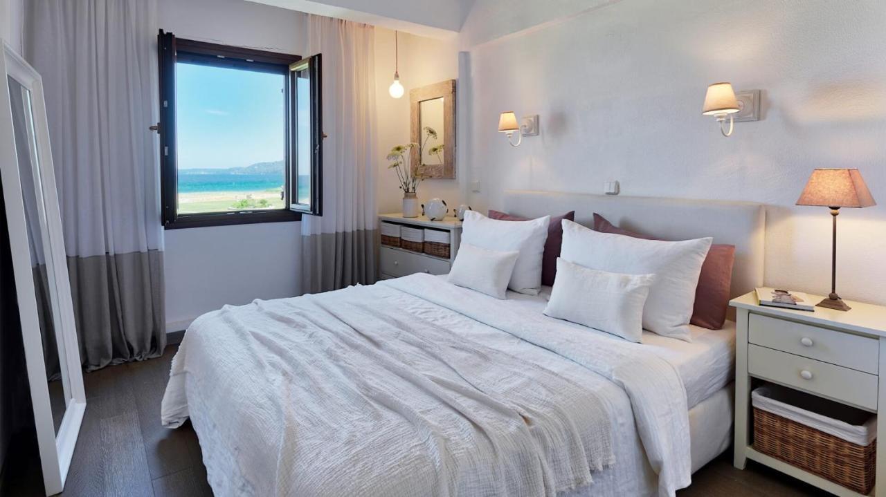 Soleado Beachfront Villa Skála Foúrkas Zewnętrze zdjęcie